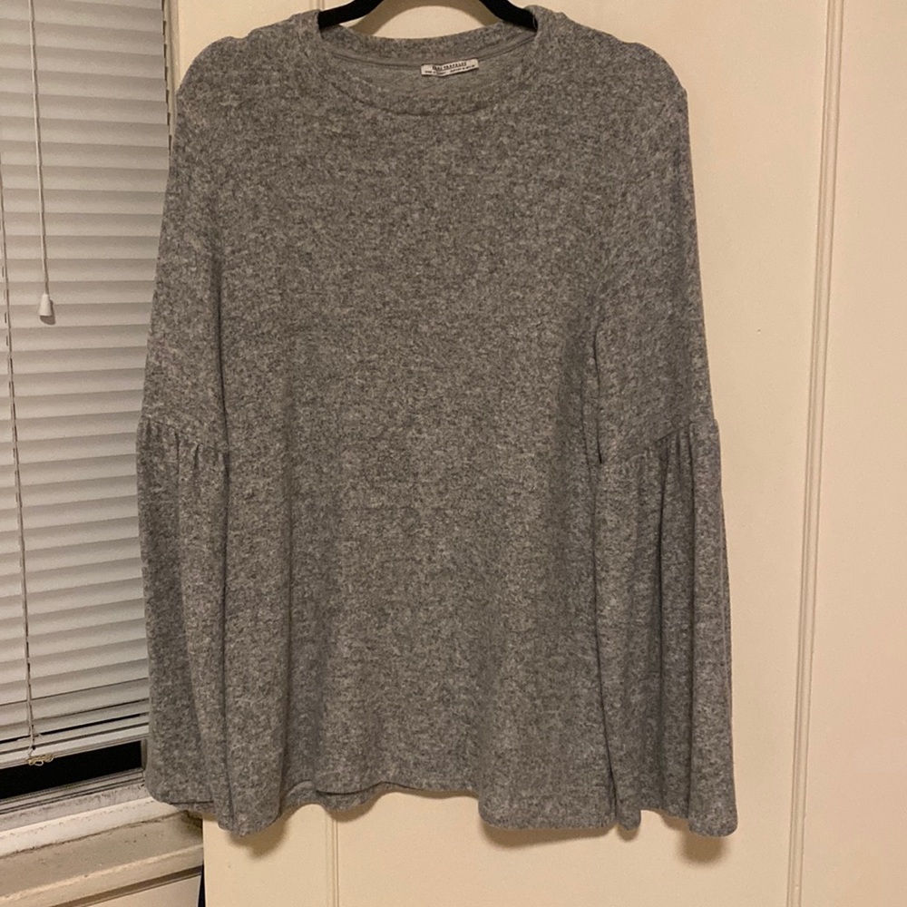 Velvet like long sleeve Top
